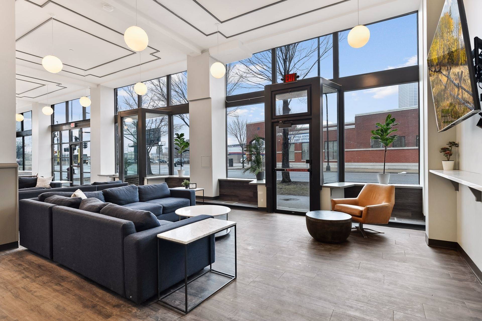 Alden Apartments The Multifamily Advisory Group at Cushman & Wakefield